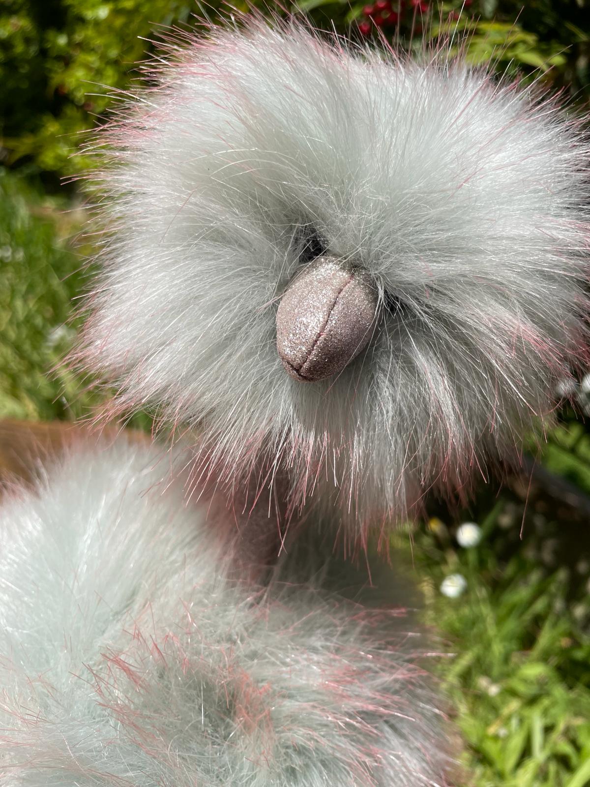 Peluche FIZZ POMPOM
